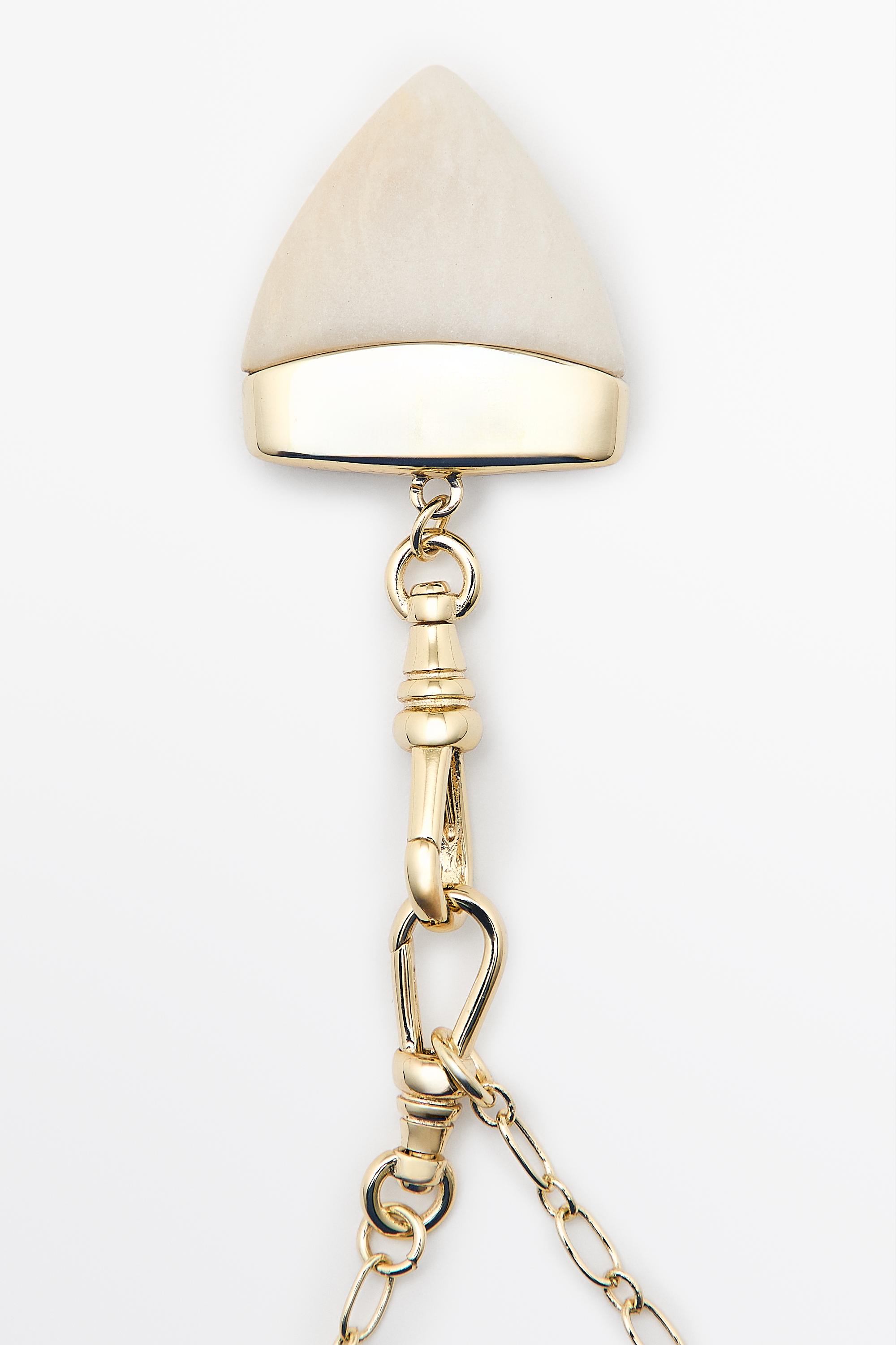 Collier pendentif pierre